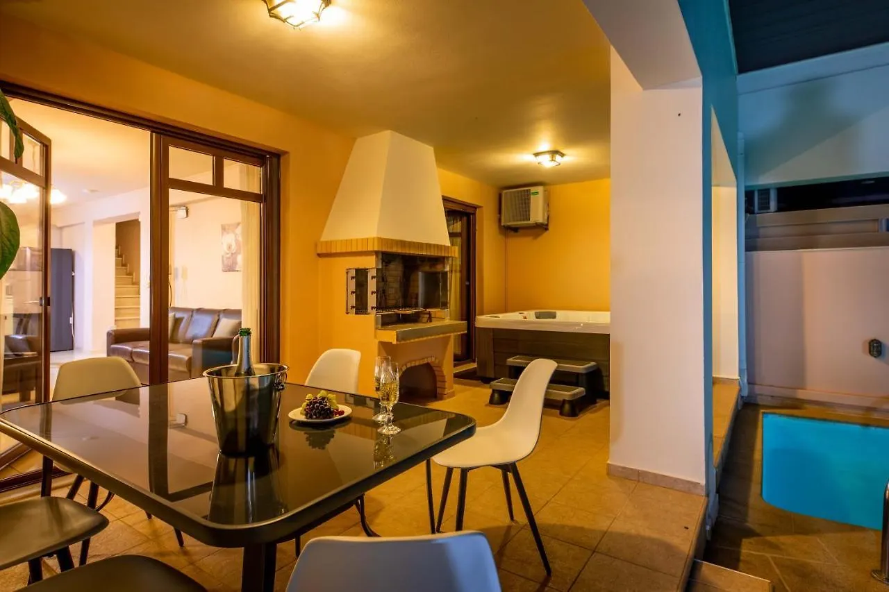 Mikra Anogia Villas Rethimnon 0*,